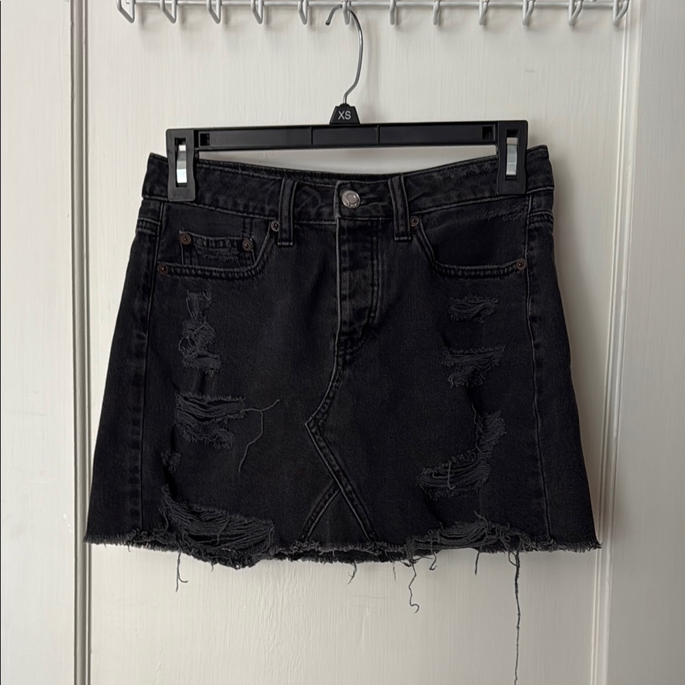 American Eagle Outfitters Black Distressed Denim Skirt